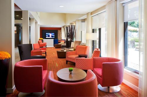 Imagen general del Hotel Courtyard By Marriott Sacramento Airport Natomas. Foto 1