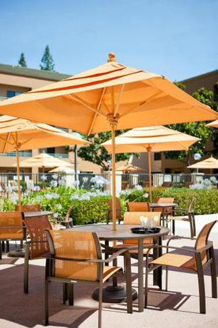 Imagen general del Hotel Courtyard By Marriott Sacramento Airport Natomas. Foto 3
