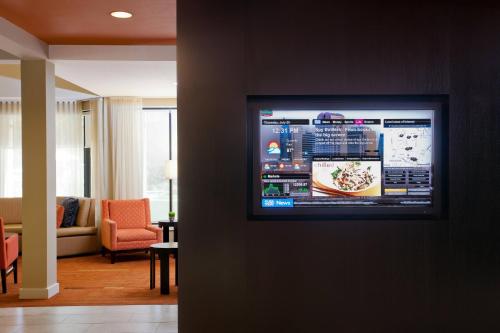 Imagen general del Hotel Courtyard By Marriott Sacramento Airport Natomas. Foto 5