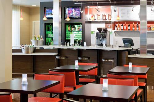 Imagen general del Hotel Courtyard By Marriott Sacramento Airport Natomas. Foto 11