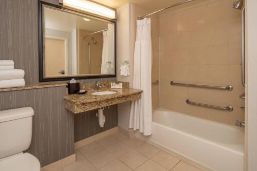 Imagen general del Hotel Courtyard By Marriott Sacramento Cal Expo. Foto 7