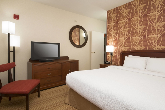 Imagen de la habitación del Hotel Courtyard By Marriott Sacramento Folsom. Foto 12