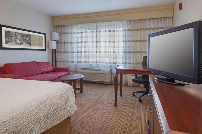 Imagen de la habitación del Hotel Courtyard By Marriott Sacramento Folsom. Foto 14
