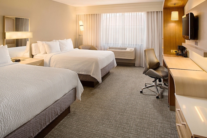 Imagen de la habitación del Hotel Courtyard By Marriott Sacramento Midtown. Foto 6