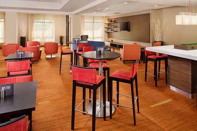 Imagen de los interiores del Hotel Courtyard By Marriott Sacramento Midtown. Foto 15