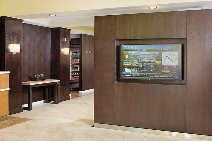 Imagen de los interiores del Hotel Courtyard By Marriott Sacramento Midtown. Foto 16