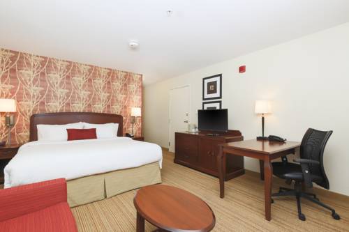 Imagen de la habitación del Hotel Courtyard By Marriott Salinas Monterey. Foto 4