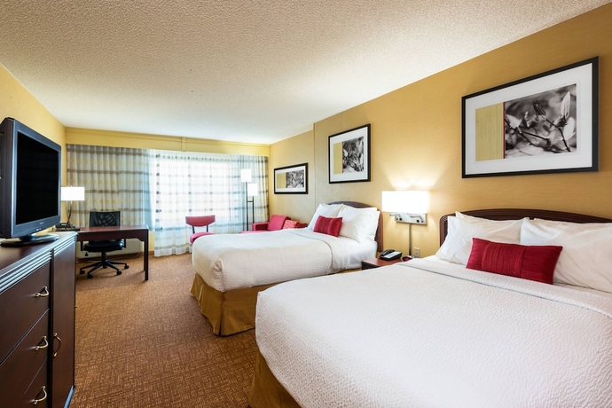 Imagen de la habitación del Hotel Courtyard By Marriott Salt Lake City Airport. Foto 12