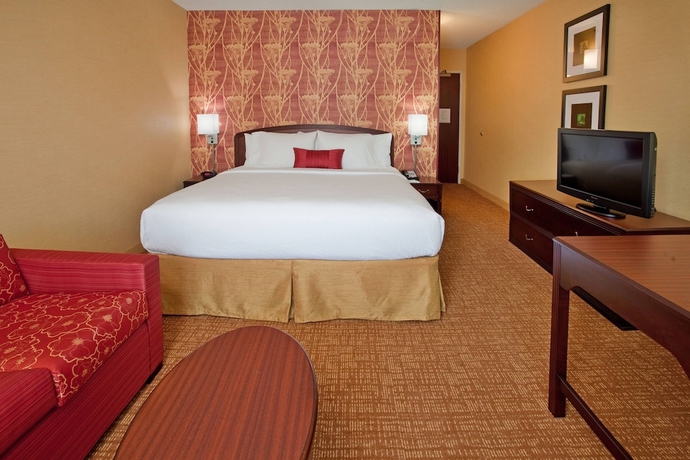 Imagen de la habitación del Hotel Courtyard By Marriott Salt Lake City Airport. Foto 13