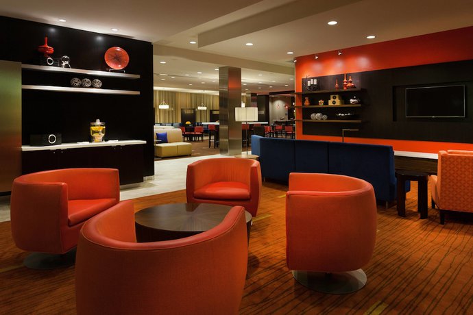 Imagen de los interiores del Hotel Courtyard By Marriott San Angelo. Foto 14