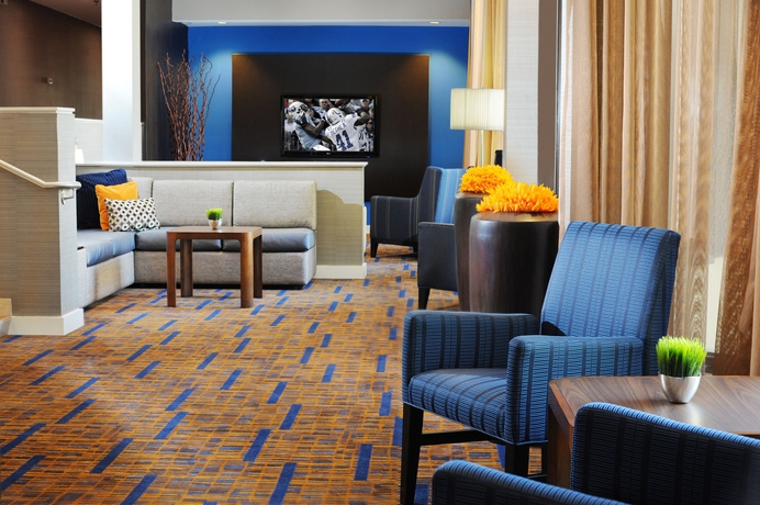 Imagen de los interiores del Hotel Courtyard By Marriott San Antonio Airport. Foto 10