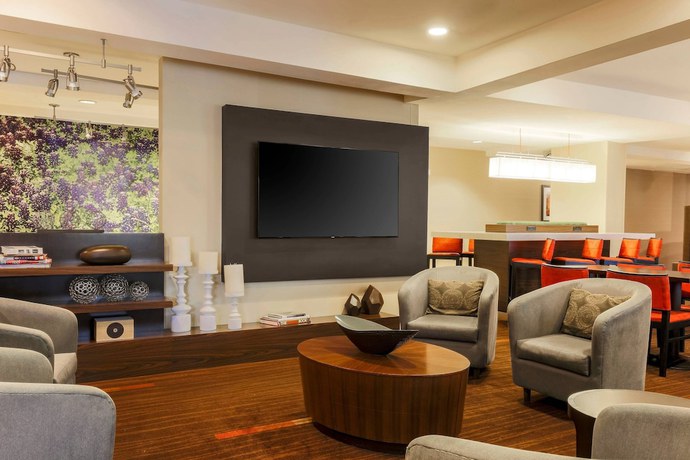 Imagen de los interiores del Hotel Courtyard By Marriott San Antonio Airport/north Star Mall. Foto 13