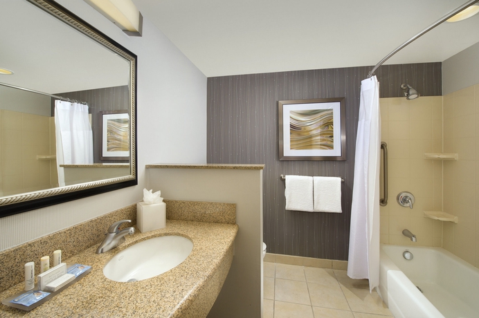 Imagen de la habitación del Hotel Courtyard By Marriott San Antonio Seaworld/lackland. Foto 8