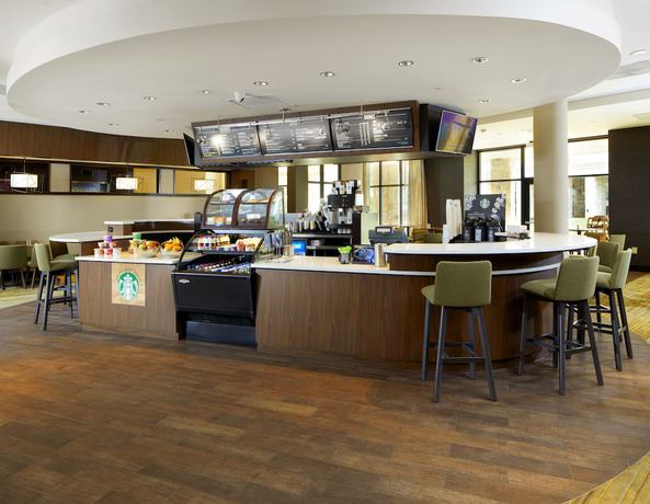 Imagen del bar/restaurante del Hotel Courtyard By Marriott San Antonio Six Flags At The Rim. Foto 3