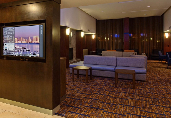 Imagen de los interiores del Hotel Courtyard By Marriott San Diego Central. Foto 10