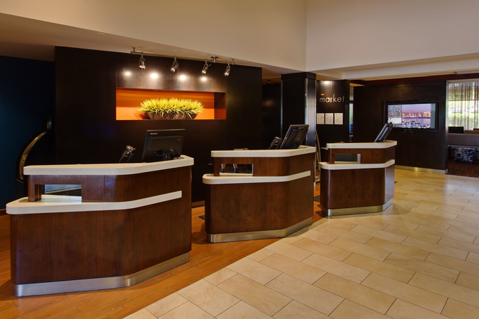 Imagen de los interiores del Hotel Courtyard By Marriott San Diego Central. Foto 11
