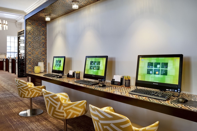 Imagen de los interiores del Hotel Courtyard By Marriott San Diego Downtown. Foto 14