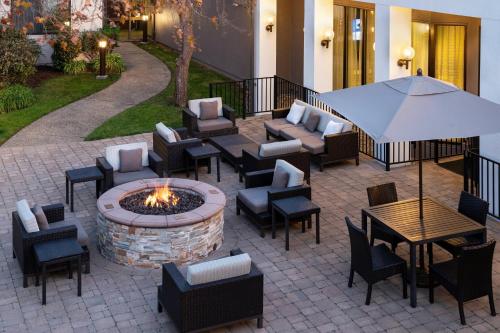 Imagen general del Hotel Courtyard By Marriott San Francisco Airport. Foto 4