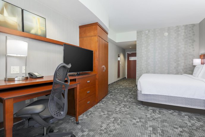 Imagen de la habitación del Hotel Courtyard By Marriott San Jose Campbell. Foto 10