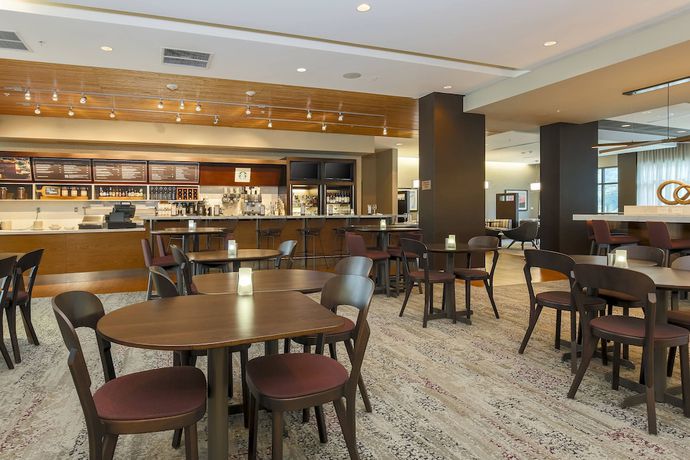 Imagen del bar/restaurante del Hotel Courtyard By Marriott San Jose Campbell. Foto 7