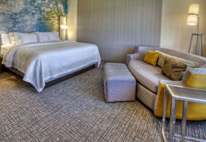 Imagen de la habitación del Hotel Courtyard By Marriott San Marcos. Foto 13