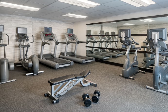 Imagen de los interiores del Hotel Courtyard By Marriott San Mateo Foster City. Foto 18