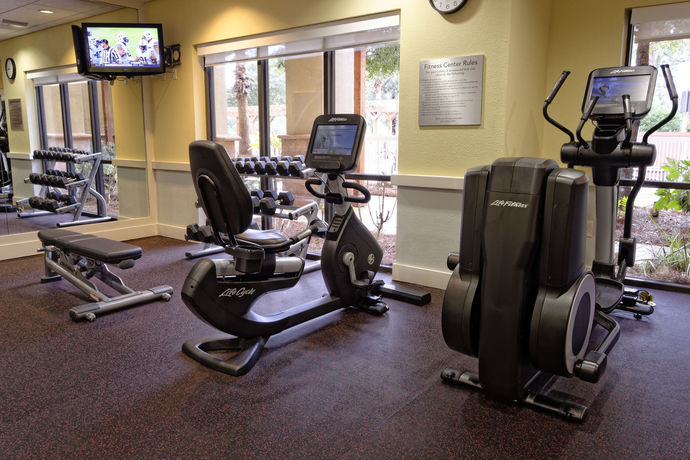 Imagen de la habitación del Hotel Courtyard By Marriott Sandestin Grand Boulevard. Foto 2