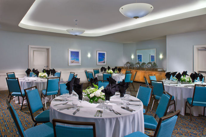 Imagen de los interiores del Hotel Courtyard By Marriott Sandestin Grand Boulevard. Foto 15