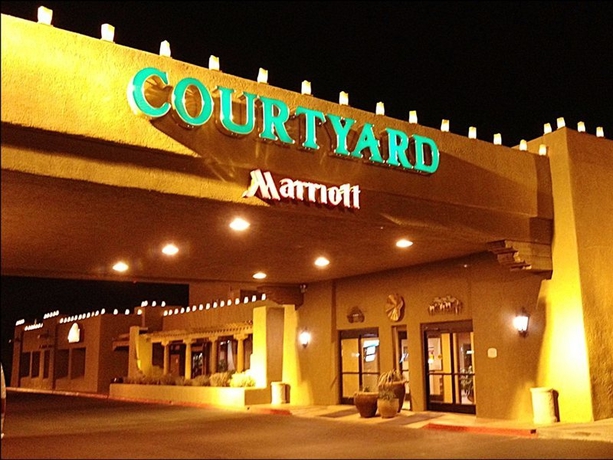 Imagen general del Hotel Courtyard By Marriott Santa Fe. Foto 2