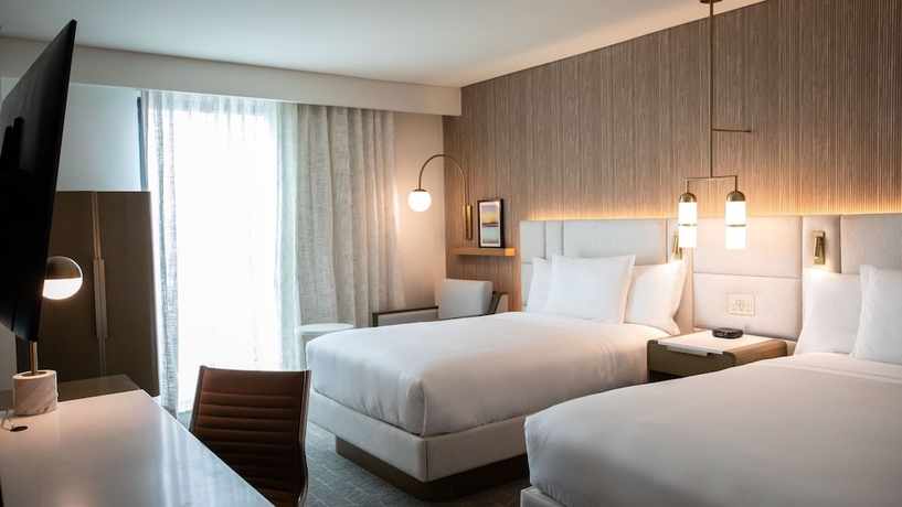 Imagen de la habitación del Hotel Courtyard By Marriott Santo Domingo Piantini. Foto 4