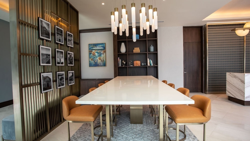 Imagen de los interiores del Hotel Courtyard By Marriott Santo Domingo Piantini. Foto 18