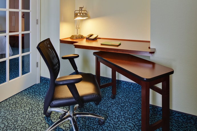 Imagen de la habitación del Hotel Courtyard By Marriott Sarasota At University Town Center. Foto 3