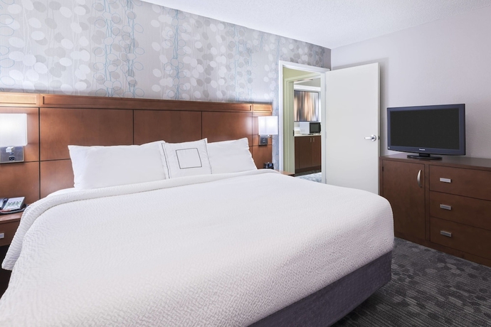 Imagen de la habitación del Hotel Courtyard By Marriott Sarasota Bradenton Airport. Foto 12