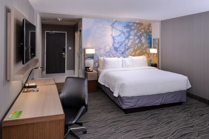 Imagen de la habitación del Hotel Courtyard By Marriott Saskatoon Airport. Foto 7