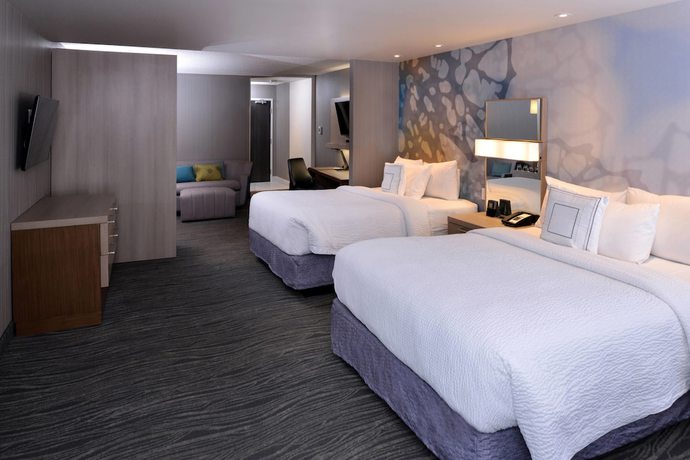 Imagen de la habitación del Hotel Courtyard By Marriott Saskatoon Airport. Foto 11