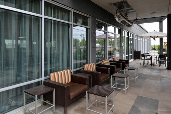 Imagen de la habitación del Hotel Courtyard By Marriott Saskatoon Airport. Foto 13
