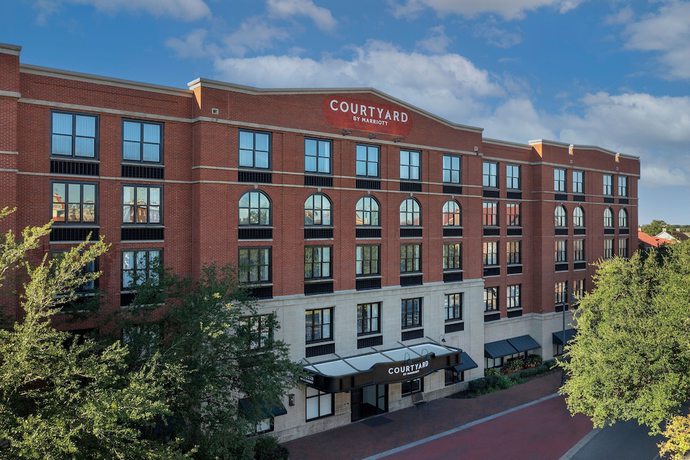 Imagen general del Hotel Courtyard By Marriott Savannah Downtown/historic District. Foto 1