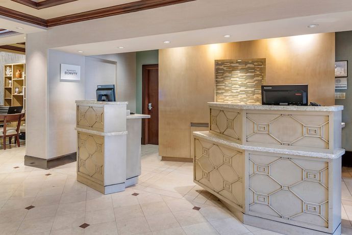 Imagen de los interiores del Hotel Courtyard By Marriott Savannah Downtown/historic District. Foto 18