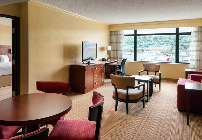 Imagen de la habitación del Hotel Courtyard By Marriott Seattle Downtown Lake Union. Foto 5