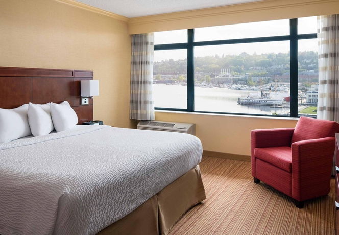 Imagen de la habitación del Hotel Courtyard By Marriott Seattle Downtown Lake Union. Foto 6