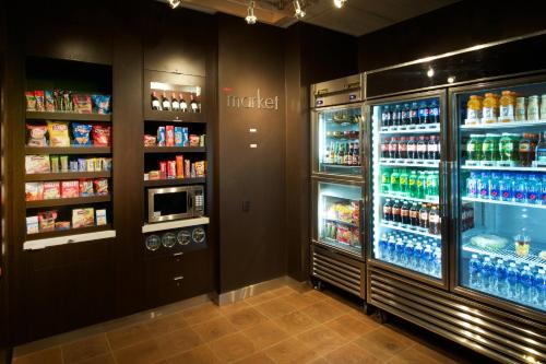 Imagen general del Hotel Courtyard By Marriott Seattle Everett Downtown. Foto 13