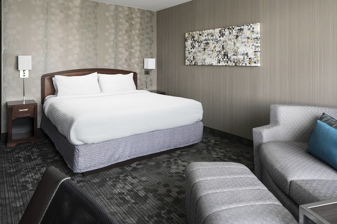 Imagen de la habitación del Hotel Courtyard By Marriott Seattle Federal Way. Foto 8