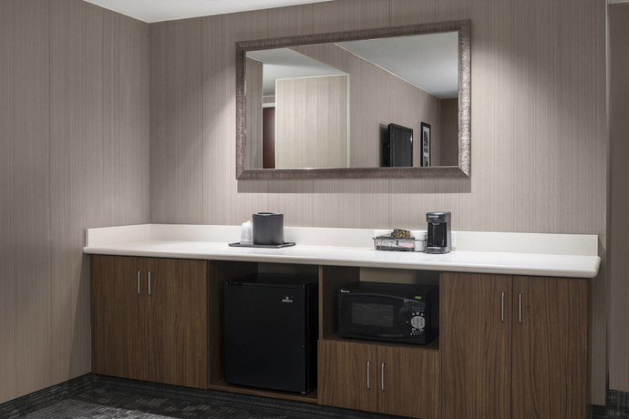 Imagen de la habitación del Hotel Courtyard By Marriott Seattle Federal Way. Foto 10
