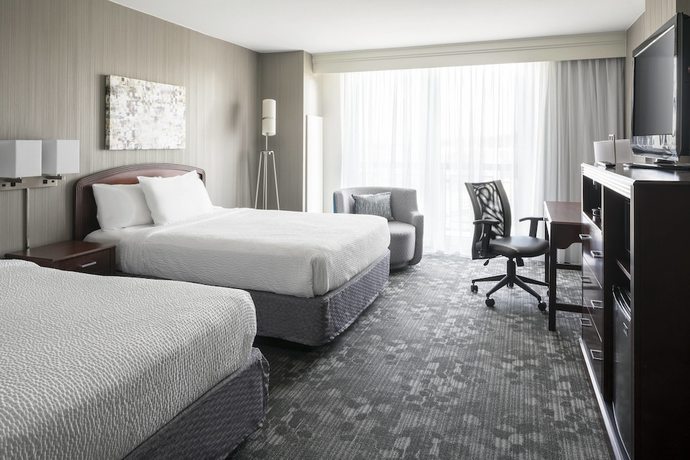 Imagen de la habitación del Hotel Courtyard By Marriott Seattle Federal Way. Foto 13
