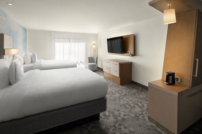 Imagen de la habitación del Hotel Courtyard By Marriott Seattle Northgate. Foto 7