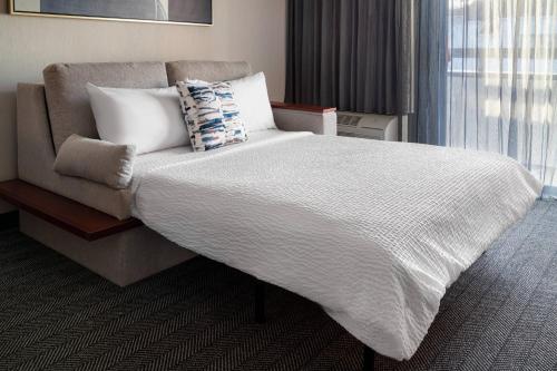 Imagen de la habitación del Hotel Courtyard By Marriott Seattle Southcenter. Foto 15