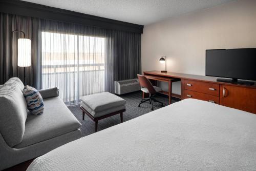 Imagen de la habitación del Hotel Courtyard By Marriott Seattle Southcenter. Foto 18