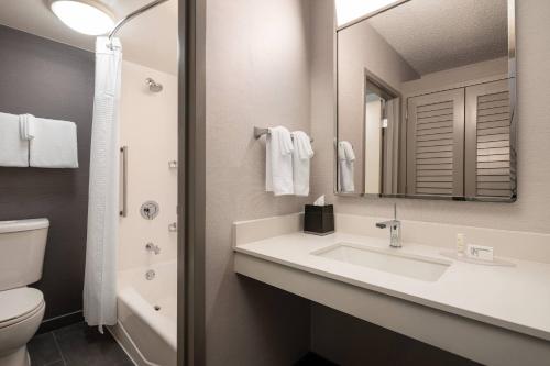 Imagen general del Hotel Courtyard By Marriott Seattle Southcenter. Foto 6