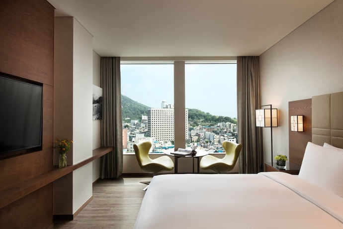 Imagen de la habitación del Hotel Courtyard By Marriott Seoul Namdaemun. Foto 9
