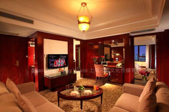 Imagen de la habitación del Hotel Courtyard By Marriott Shanghai Fengxian. Foto 6